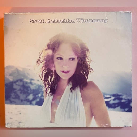 Sarah McLachlan - Wintersong DigiPak CD 
Sarah McLachlan – Wintersong - Picture 1 of 4